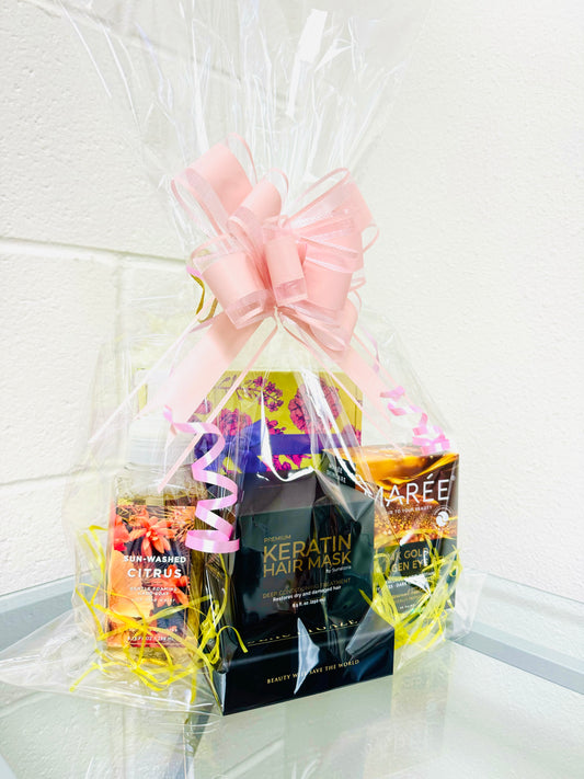 5 piece Gift Set: Luxurious Spa Essentials with Hand-Poured Candles, Scented Hand Soap, and Premium Beauty Products – Perfect Birthday Gift and Christmas Present