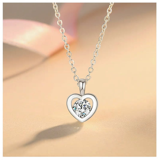 High Quality Heart Pendant Silver Platted Necklace